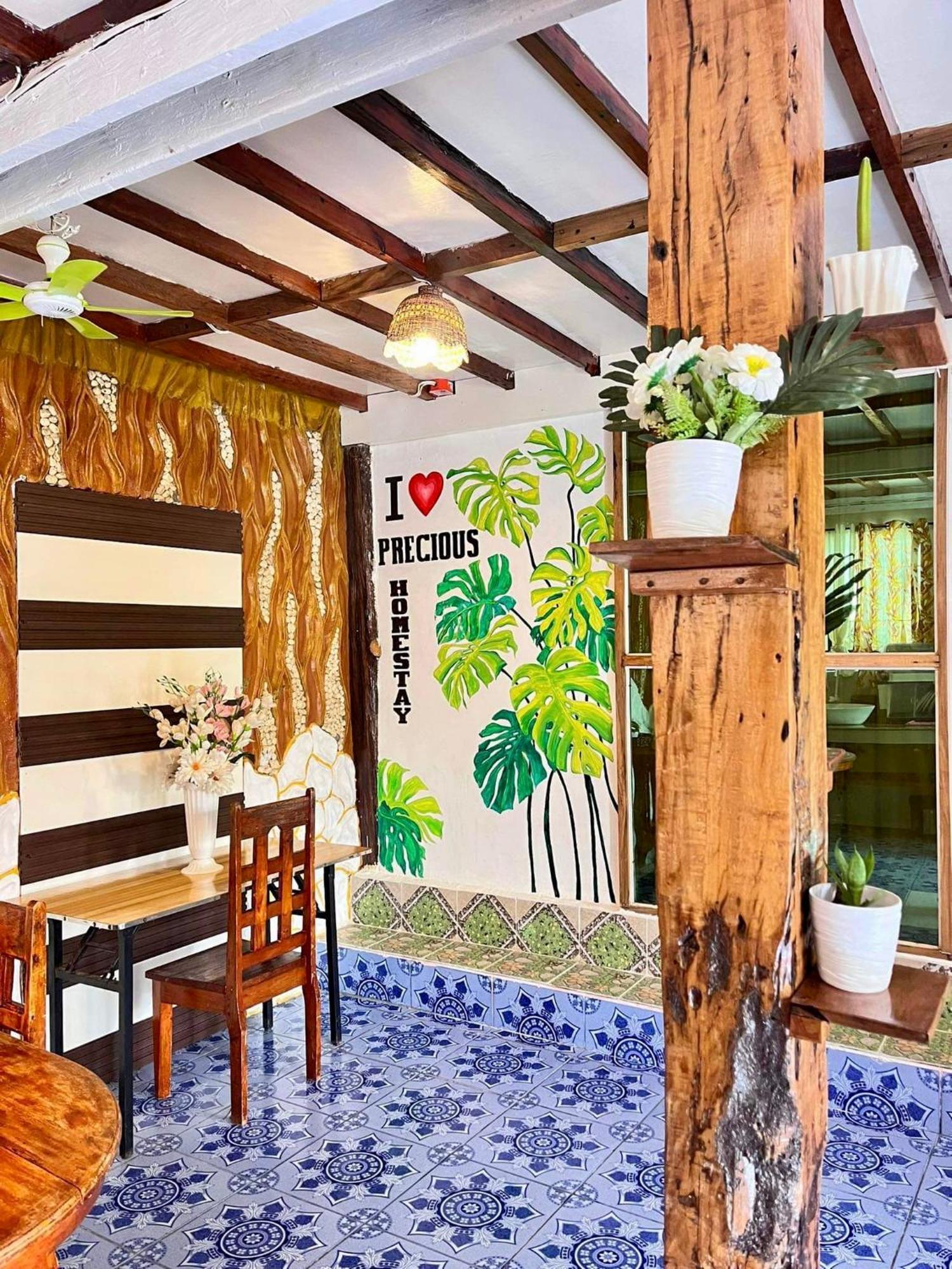 Precious Homestay-Family Room Burgos  外观 照片